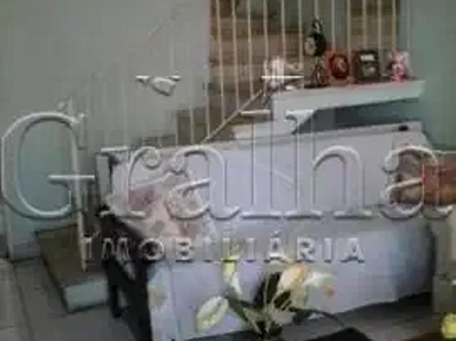 Casa / Sobrado para Venda em Porto Alegre/RS Santana 3 Quartos