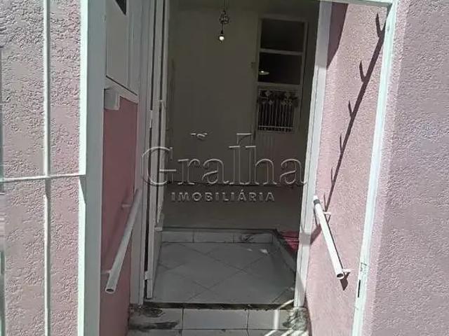 Casa / Sobrado para Venda em Porto Alegre/RS Santana 3 Quartos