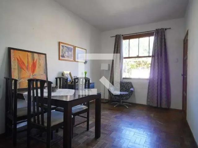 Casa / Sobrado para Venda em Porto Alegre/RS Santana 3 Quartos