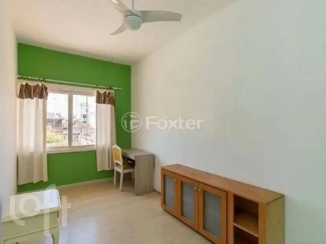 Casa / Sobrado para Venda em Porto Alegre/RS Santana 4 Quartos