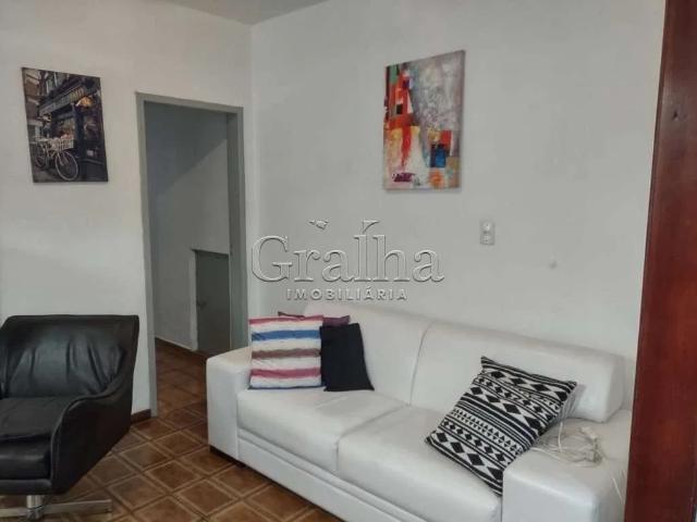 Casa / Sobrado para Venda em Porto Alegre/RS Santana 4 Quartos