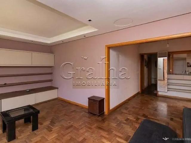 Casa / Sobrado para Venda em Porto Alegre/RS Santana 4 Quartos
