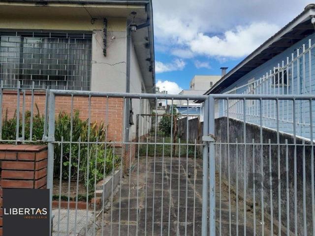 Casa / Sobrado para Venda em Porto Alegre/RS Santana