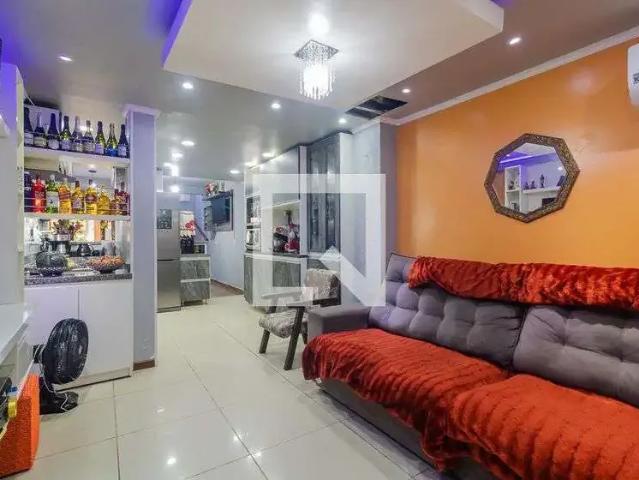 Casa / Sobrado para Venda em Porto Alegre/RS Santo Antônio 2 Quartos