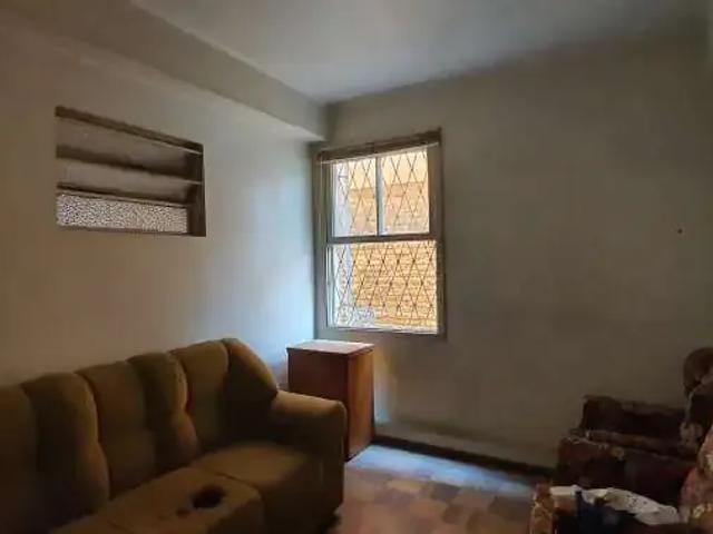 Casa / Sobrado para Venda em Porto Alegre/RS Santo Antônio 2 Quartos