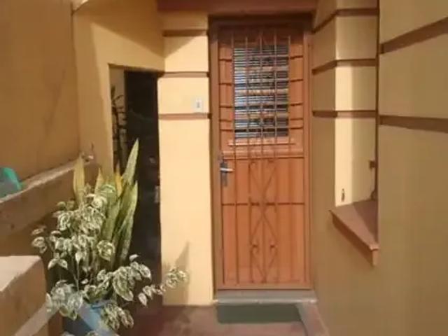 Casa / Sobrado para Venda em Porto Alegre/RS Santo Antônio 2 Quartos