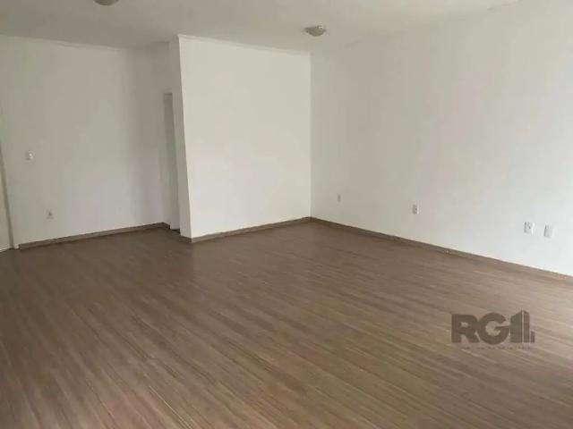 Casa / Sobrado para Venda em Porto Alegre/RS Santo Antônio 3 Quartos