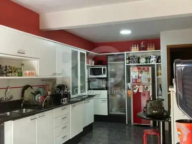 Casa / Sobrado para Venda em Porto Alegre/RS Santo Antônio 3 Quartos