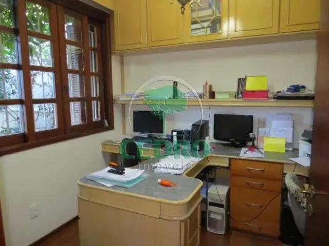 Casa / Sobrado para Venda em Porto Alegre/RS Santo Antônio 3 Quartos