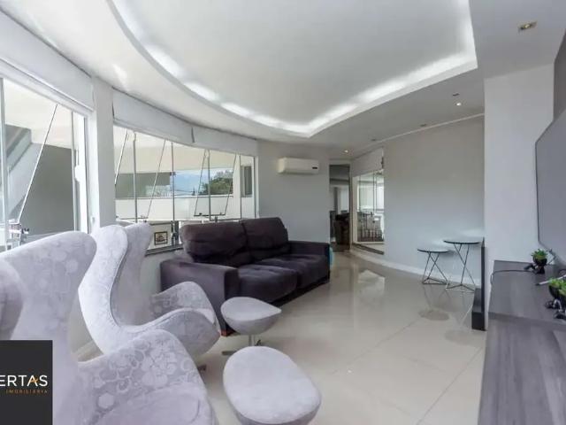 Casa / Sobrado para Venda em Porto Alegre/RS Santo Antônio 3 Quartos