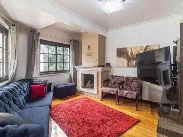 Casa / Sobrado para Venda em Porto Alegre/RS Santo Antônio 4 Quartos