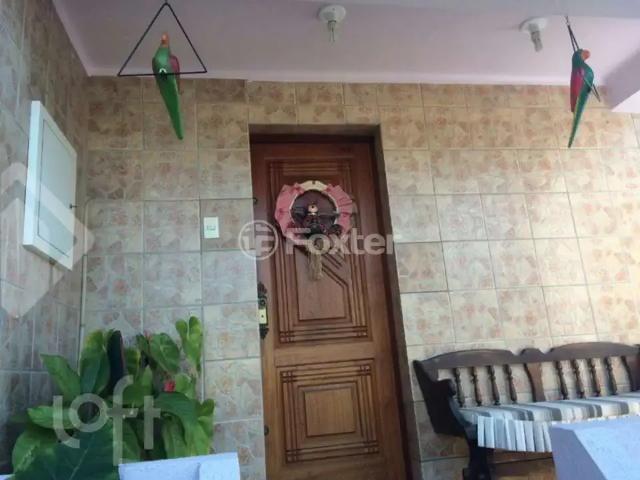 Casa / Sobrado para Venda em Porto Alegre/RS Santo Antônio 5 Quartos