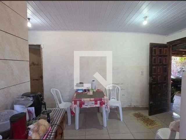 Casa / Sobrado para Venda em Porto Alegre/RS Sarandi 1 Quartos