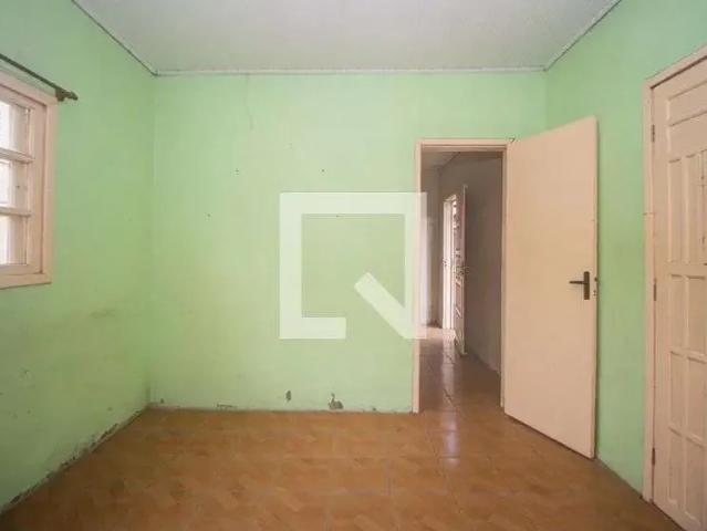 Casa / Sobrado para Venda em Porto Alegre/RS Sarandi 1 Quartos