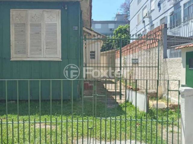 Casa / Sobrado para Venda em Porto Alegre/RS Sarandi 1 Quartos