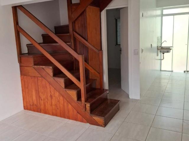 Casa / Sobrado para Venda em Porto Alegre/RS Sarandi 2 Quartos