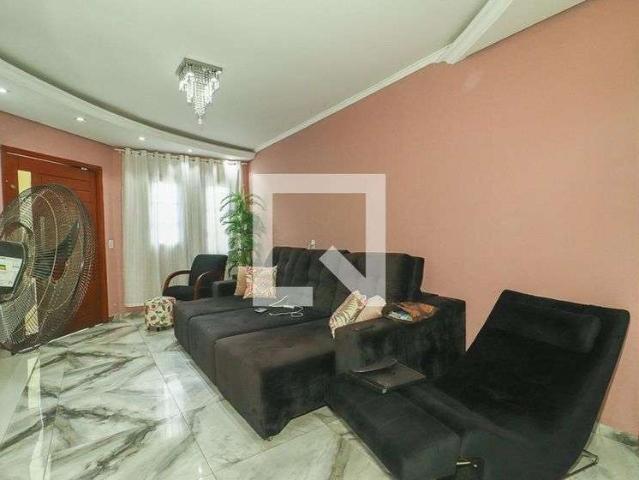 Casa / Sobrado para Venda em Porto Alegre/RS Sarandi 2 Quartos