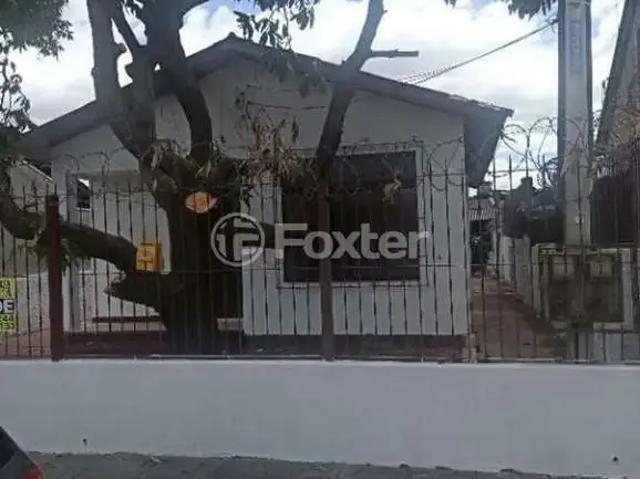 Casa / Sobrado para Venda em Porto Alegre/RS Sarandi 2 Quartos