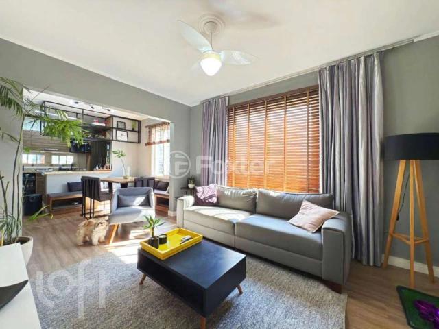 Casa / Sobrado para Venda em Porto Alegre/RS Sarandi 2 Quartos