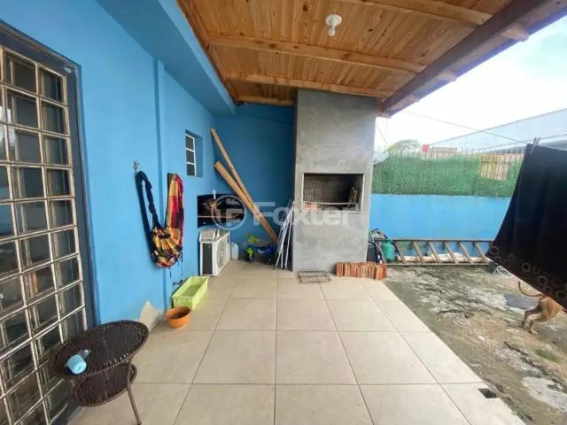 Casa / Sobrado para Venda em Porto Alegre/RS Sarandi 2 Quartos