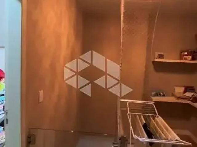 Casa / Sobrado para Venda em Porto Alegre/RS Sarandi 2 Quartos