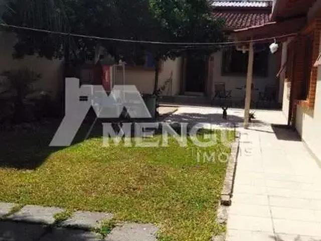 Casa / Sobrado para Venda em Porto Alegre/RS Sarandi 2 Quartos