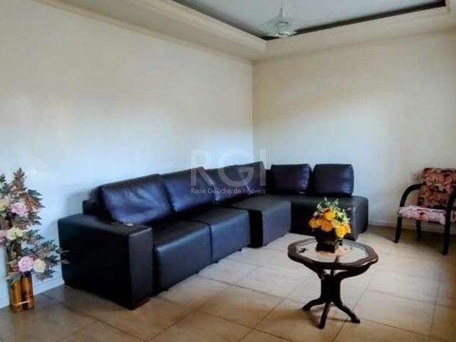 Casa / Sobrado para Venda em Porto Alegre/RS Sarandi 2 Quartos