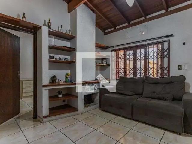 Casa / Sobrado para Venda em Porto Alegre/RS Sarandi 2 Quartos