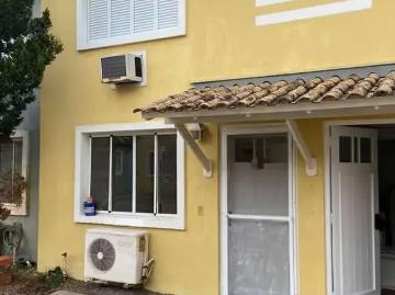 Casa / Sobrado para Venda em Porto Alegre/RS Sarandi 2 Quartos