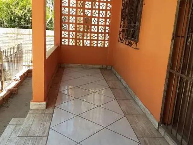 Casa / Sobrado para Venda em Porto Alegre/RS Sarandi 2 Quartos