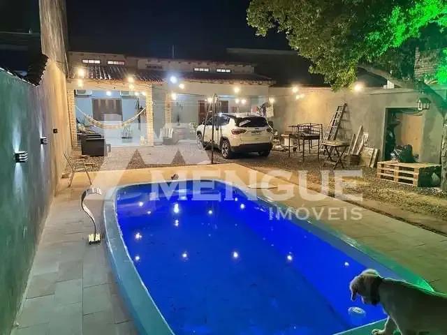 Casa / Sobrado para Venda em Porto Alegre/RS Sarandi 2 Quartos