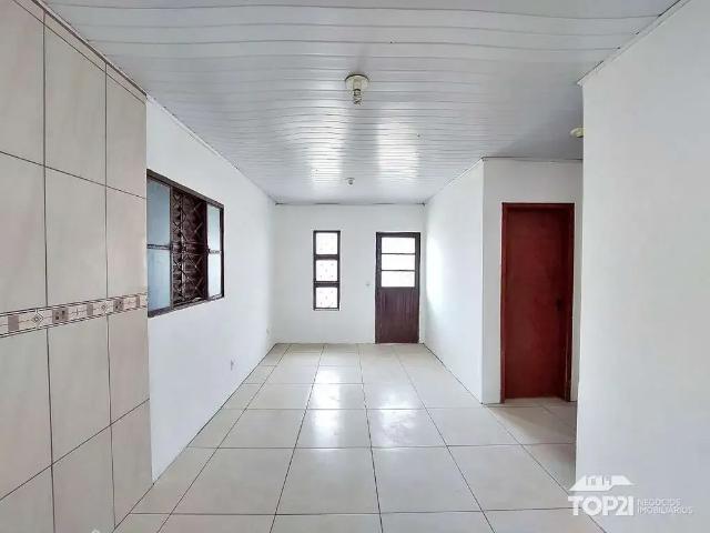 Casa / Sobrado para Venda em Porto Alegre/RS Sarandi 2 Quartos