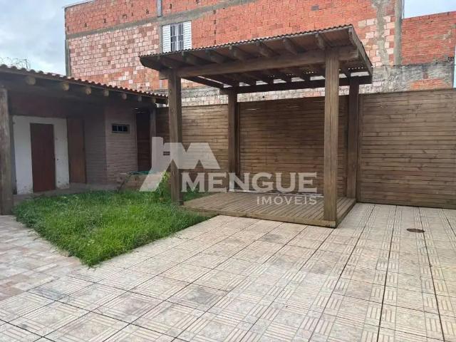 Casa / Sobrado para Venda em Porto Alegre/RS Sarandi 3 Quartos