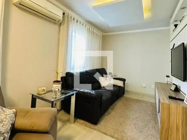 Casa / Sobrado para Venda em Porto Alegre/RS Sarandi 3 Quartos