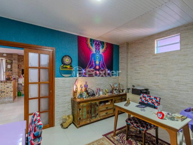 Casa / Sobrado para Venda em Porto Alegre/RS Sarandi 3 Quartos