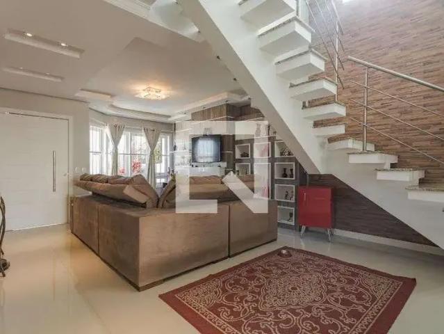 Casa / Sobrado para Venda em Porto Alegre/RS Sarandi 3 Quartos