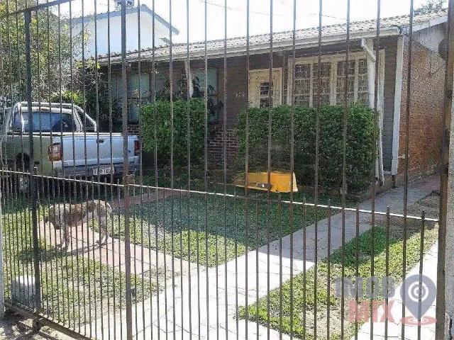 Casa / Sobrado para Venda em Porto Alegre/RS Sarandi 3 Quartos
