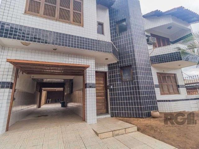 Casa / Sobrado para Venda em Porto Alegre/RS Sarandi 3 Quartos