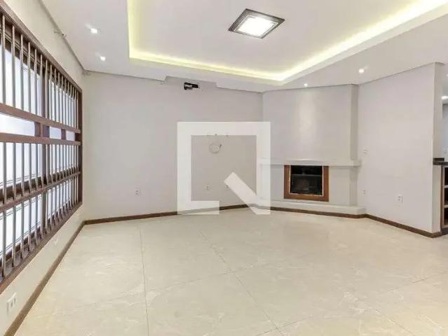 Casa / Sobrado para Venda em Porto Alegre/RS Sarandi 3 Quartos