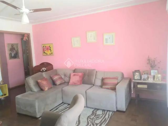 Casa / Sobrado para Venda em Porto Alegre/RS Sarandi 3 Quartos