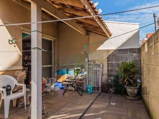 Casa / Sobrado para Venda em Porto Alegre/RS Sarandi 3 Quartos
