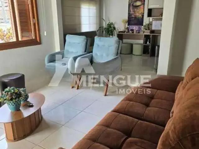 Casa / Sobrado para Venda em Porto Alegre/RS Sarandi 3 Quartos