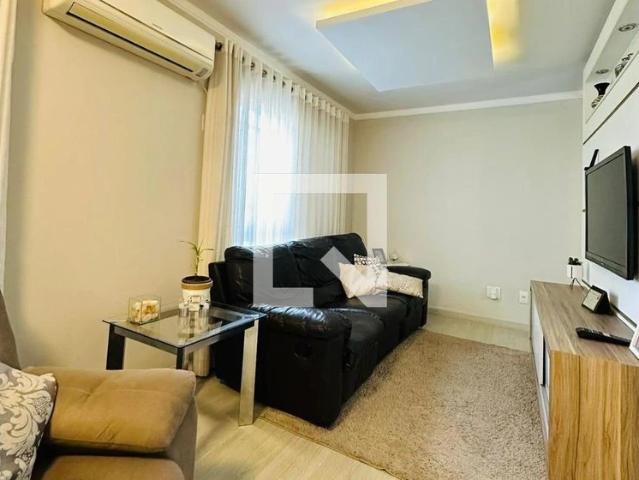 Casa / Sobrado para Venda em Porto Alegre/RS Sarandi 3 Quartos