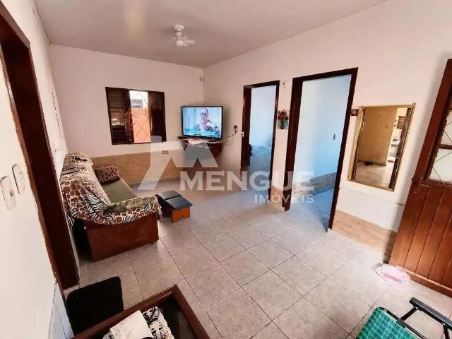 Casa / Sobrado para Venda em Porto Alegre/RS Sarandi 3 Quartos