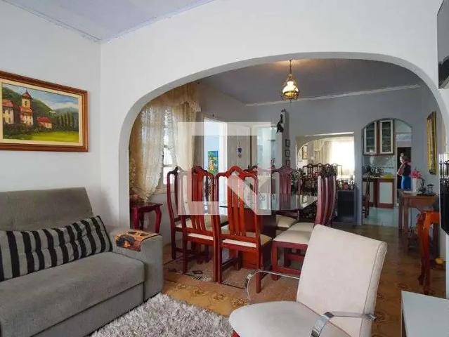 Casa / Sobrado para Venda em Porto Alegre/RS Sarandi 3 Quartos