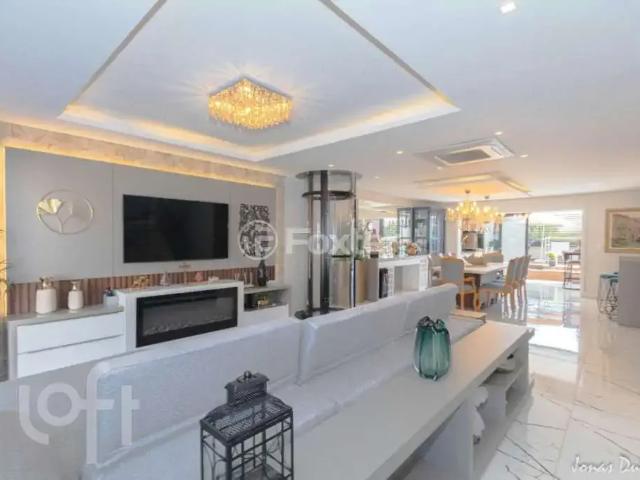 Casa / Sobrado para Venda em Porto Alegre/RS Sarandi 3 Quartos