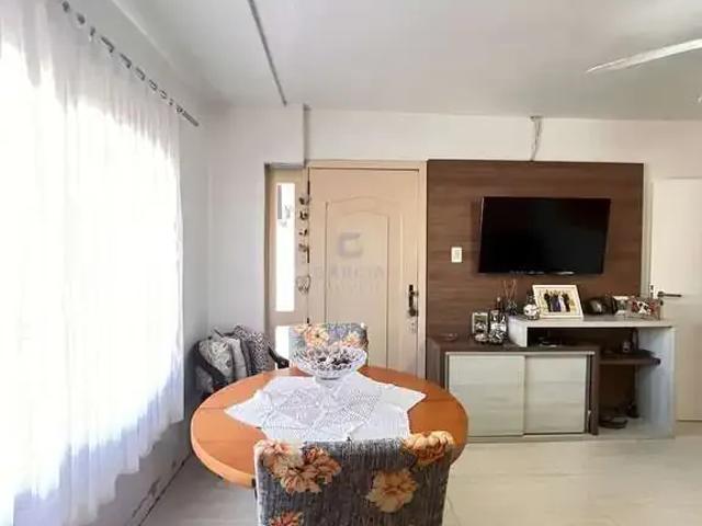 Casa / Sobrado para Venda em Porto Alegre/RS Sarandi 3 Quartos