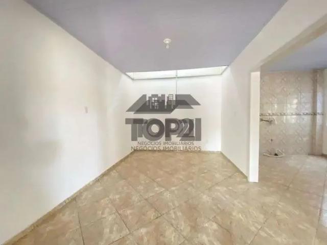 Casa / Sobrado para Venda em Porto Alegre/RS Sarandi 3 Quartos