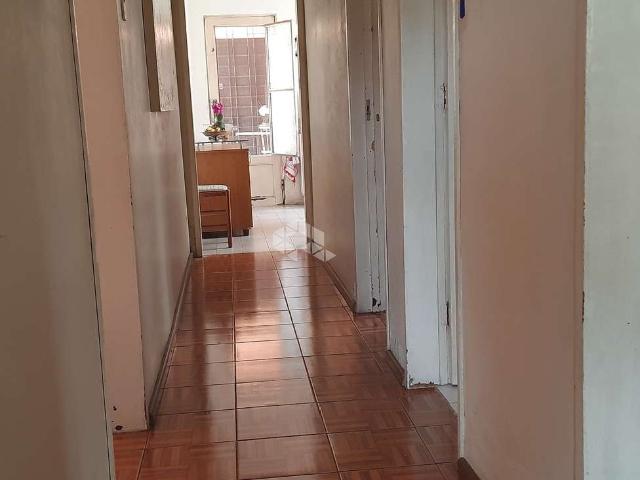 Casa / Sobrado para Venda em Porto Alegre/RS Sarandi 3 Quartos