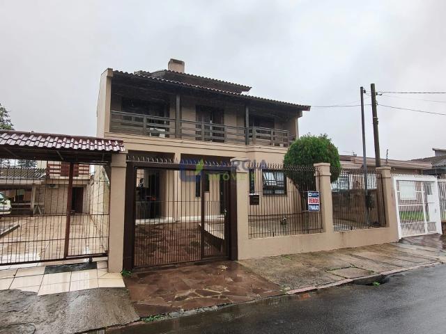 Casa / Sobrado para Venda em Porto Alegre/RS Sarandi 3 Quartos